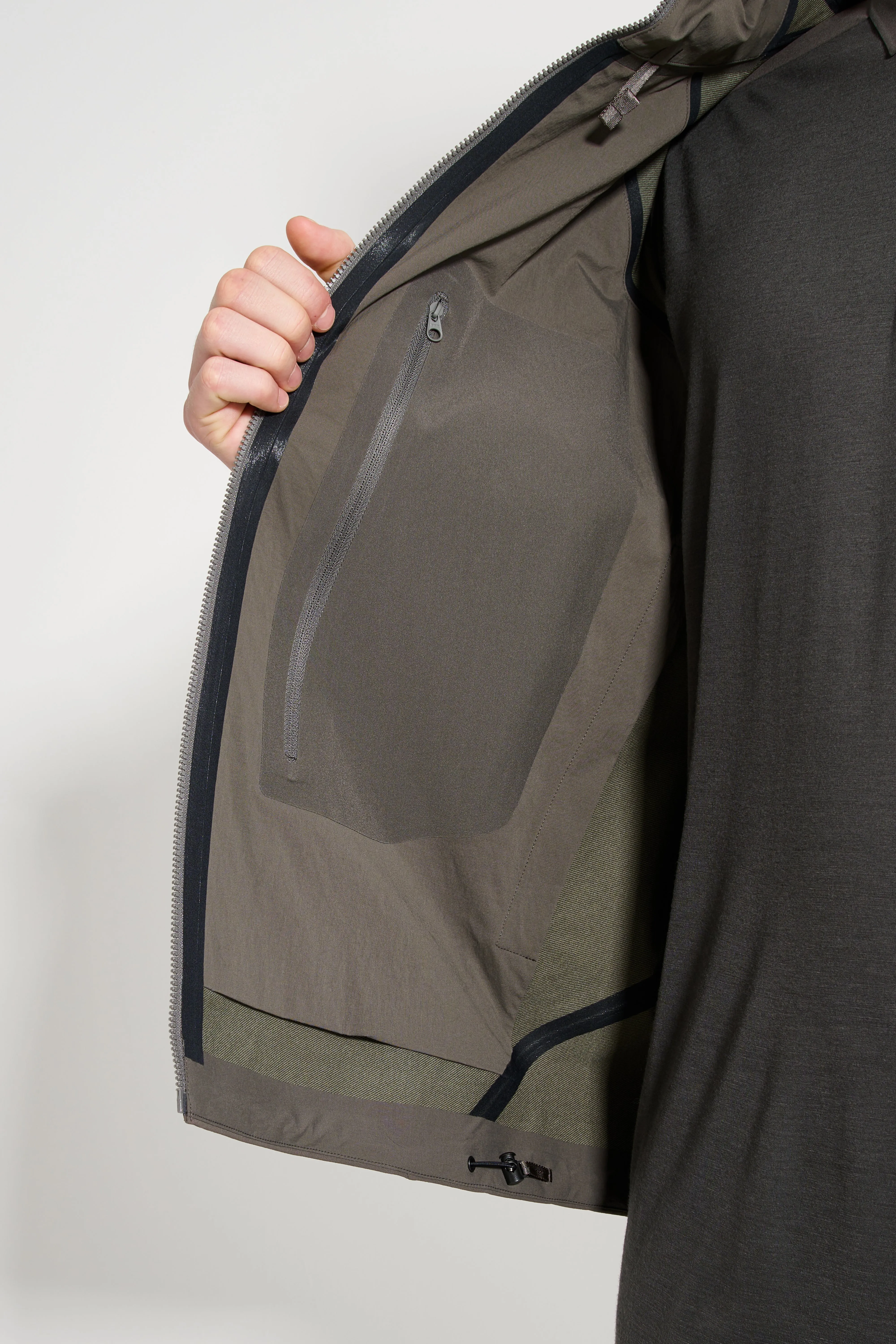 Arc'teryx Veilance Isogon MX Jacket Shade