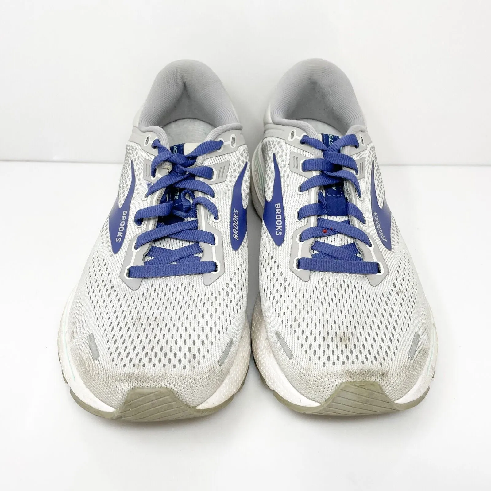 Brooks Womens Adrenaline GTS 22 1203531B045 Gray Running Shoes Sneakers Sz 9.5 B