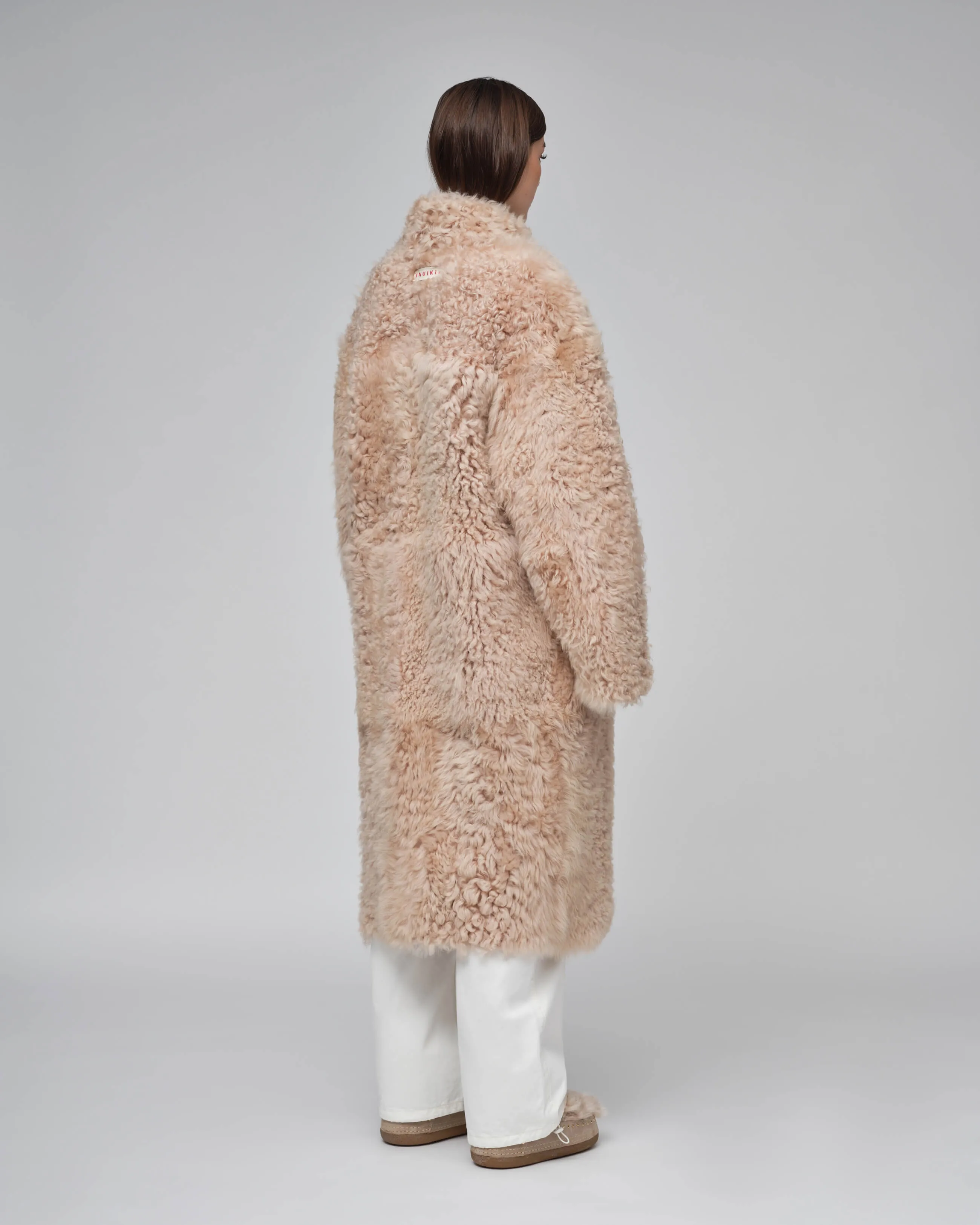  INUIKII Shearling Coat Beige 