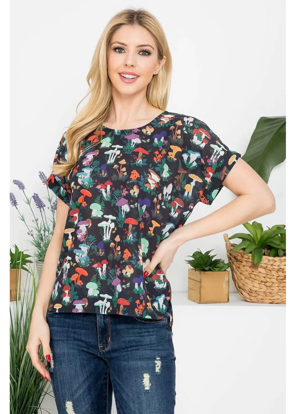 LA Soul Mushroom Garden Top Black