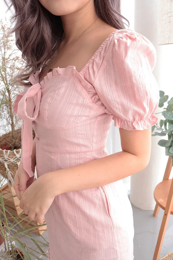 NIKI RUFFLE BOW DRESS (BLUSH)