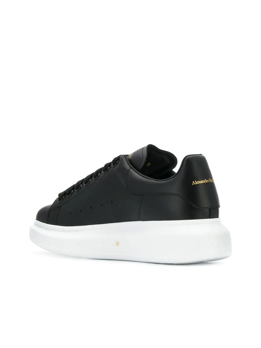 Oversized Lowtop Sneakers