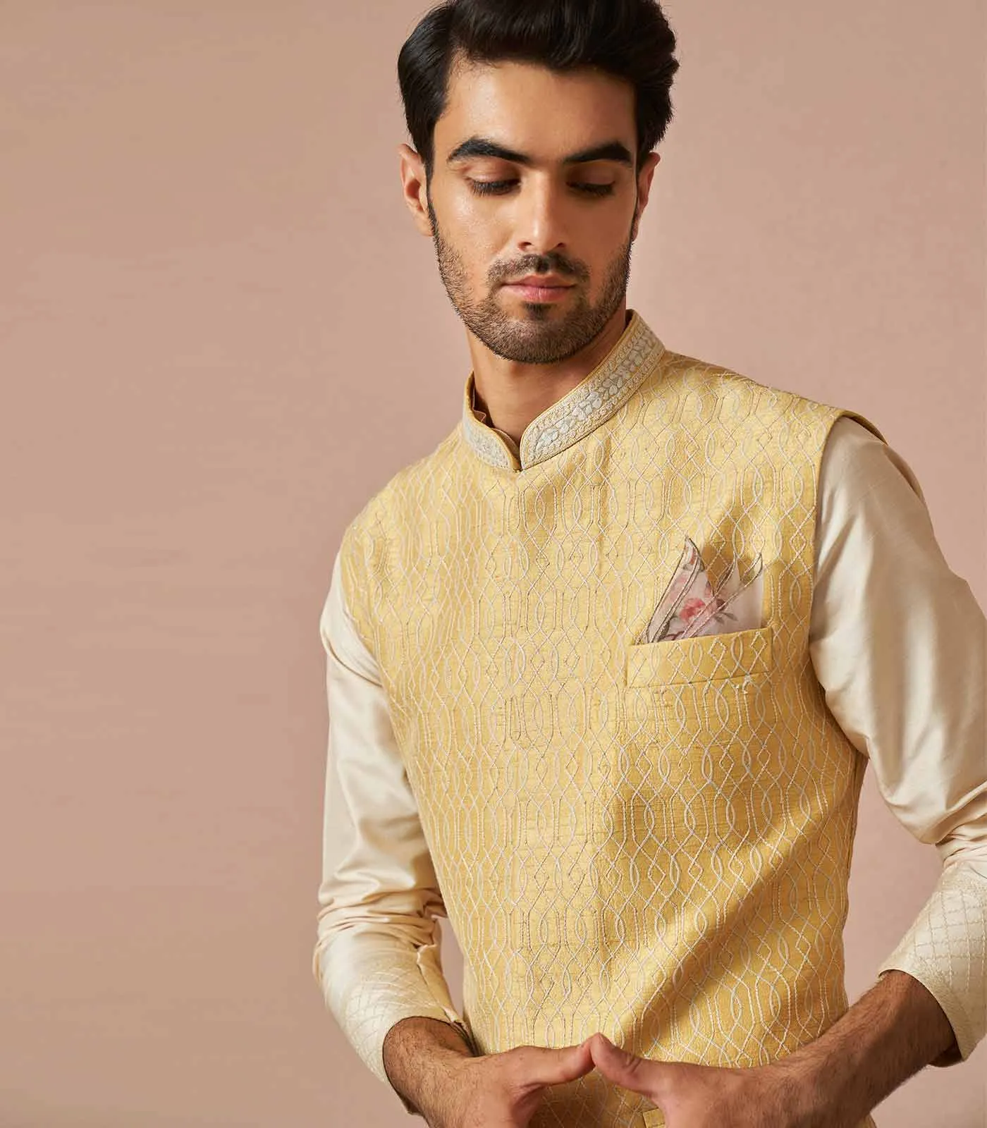 Pastel yellow Adem threadwork embroidered bandi set