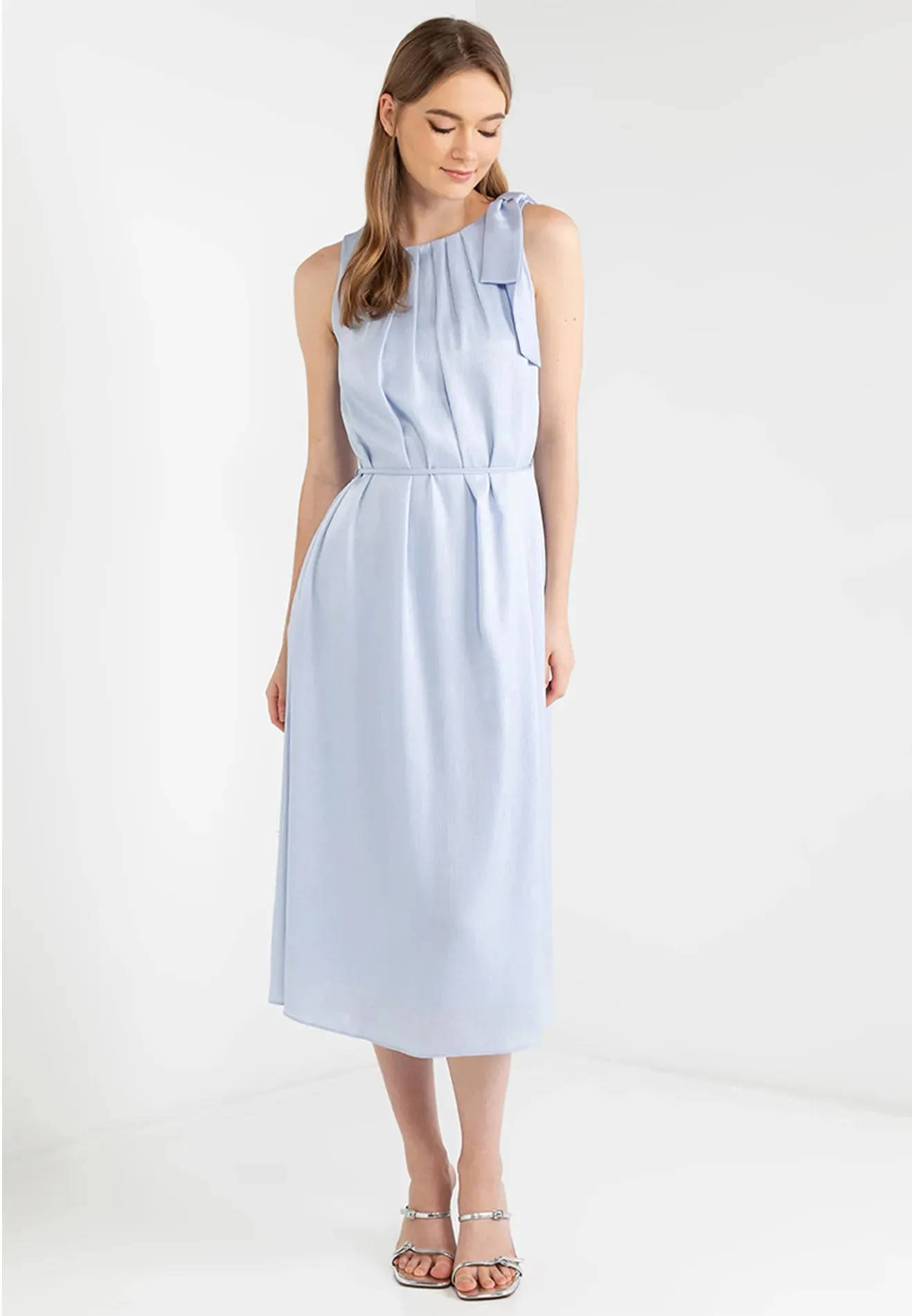 Ribbon Tie Sleeveless Maxi Dress