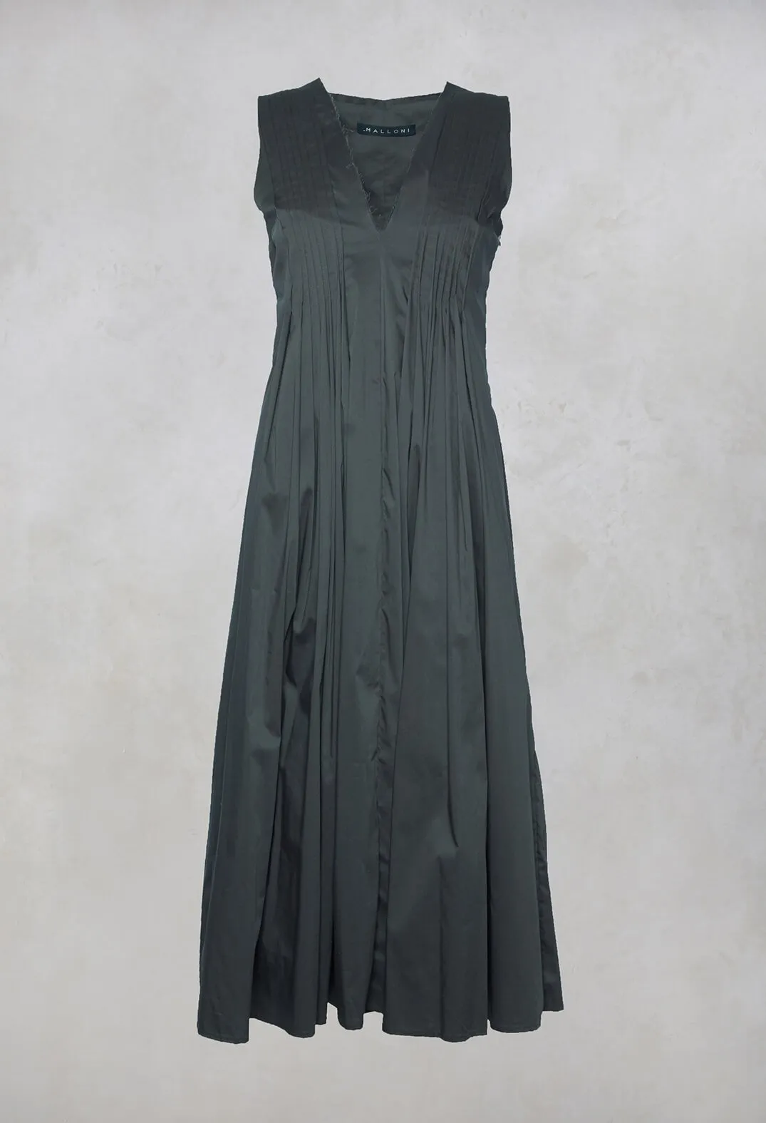 Sleeveless Maxi Dress in Combu