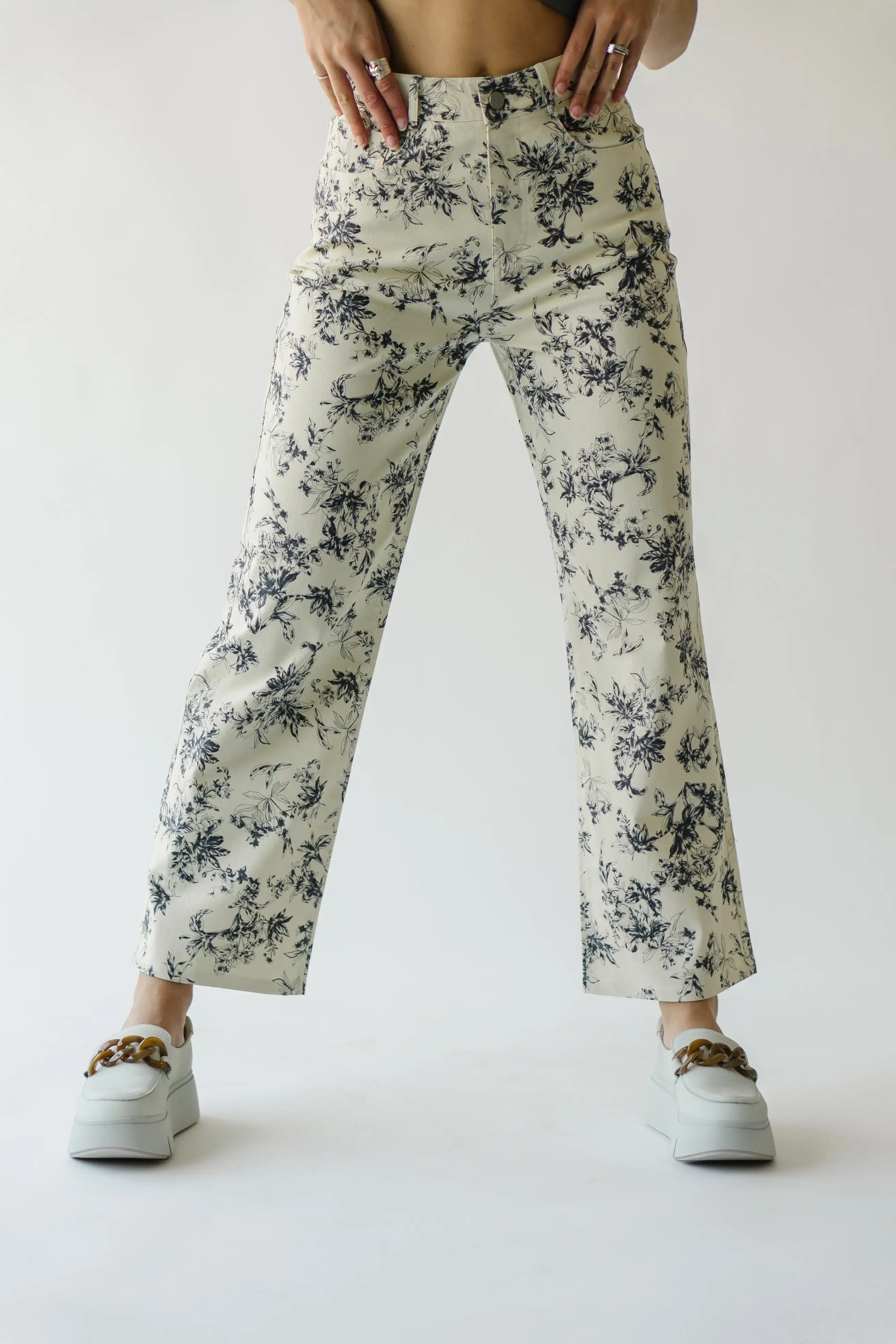 The Castana Watercolor Floral Pant in Ivory