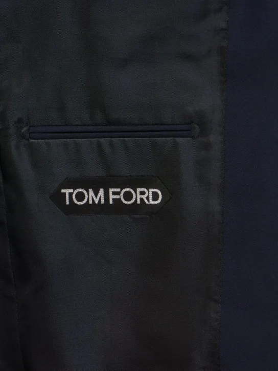 Tom Ford   Shelton peak lapel suit 